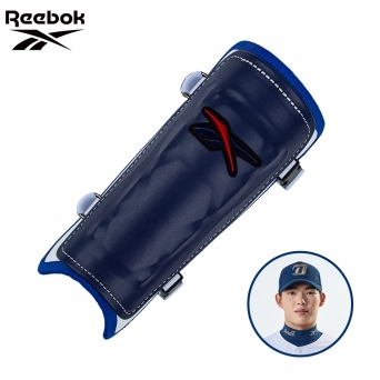 리복 고준휘2 PRO GAME MODEL 풋가드 양타용 (네이비)